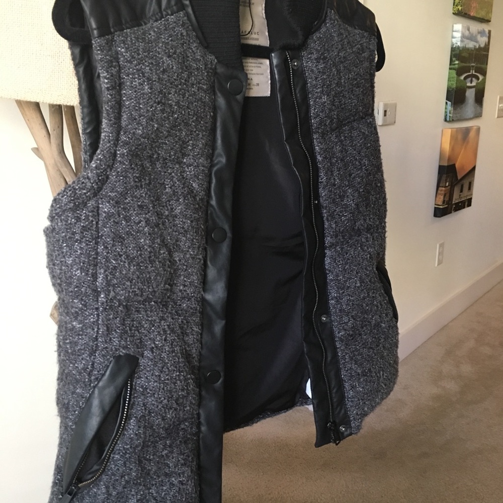 Zara (Trafaluc) puffer vest - Picture 2 of 4